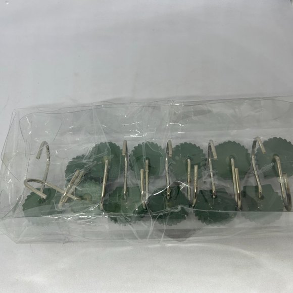 Green‎ Wreath Shower Curtain Hooks 12PC Set NWOT - Picture 5 of 7